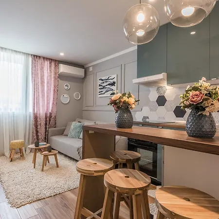Marant Center- Free Parking Appartement